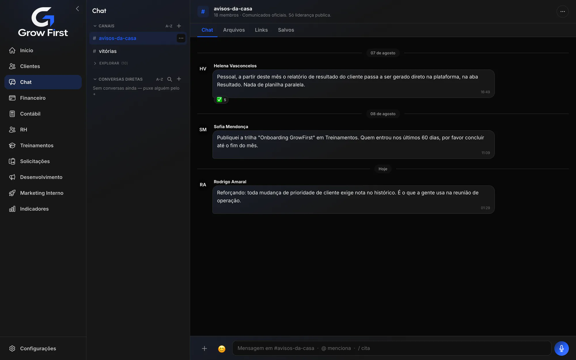 Tela de chat interno do Grow First